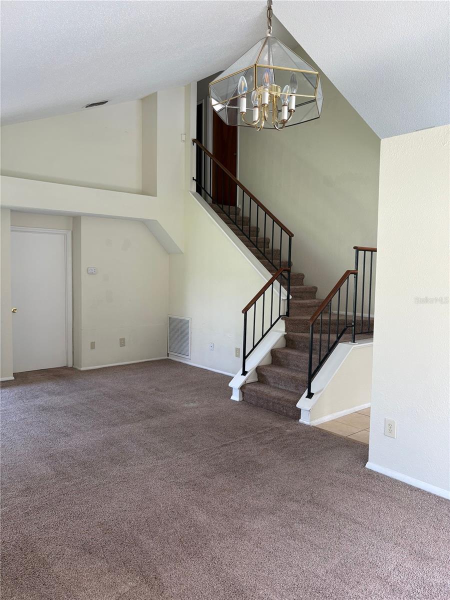 2542 DAVENPORT CIR, KISSIMMEE, FL, 34746