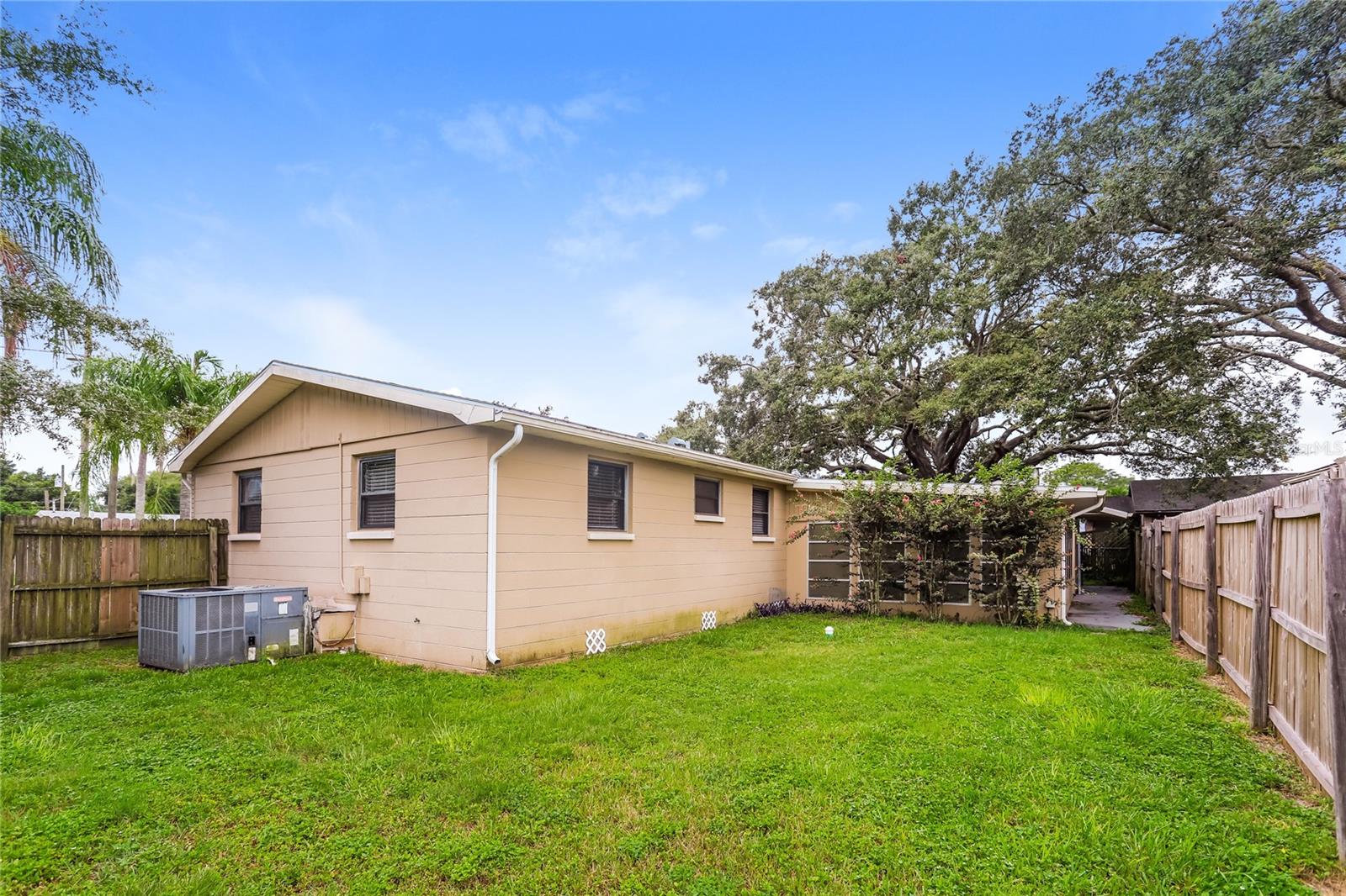 5023 COUGAR LOOP, HOLIDAY, FL, 34690