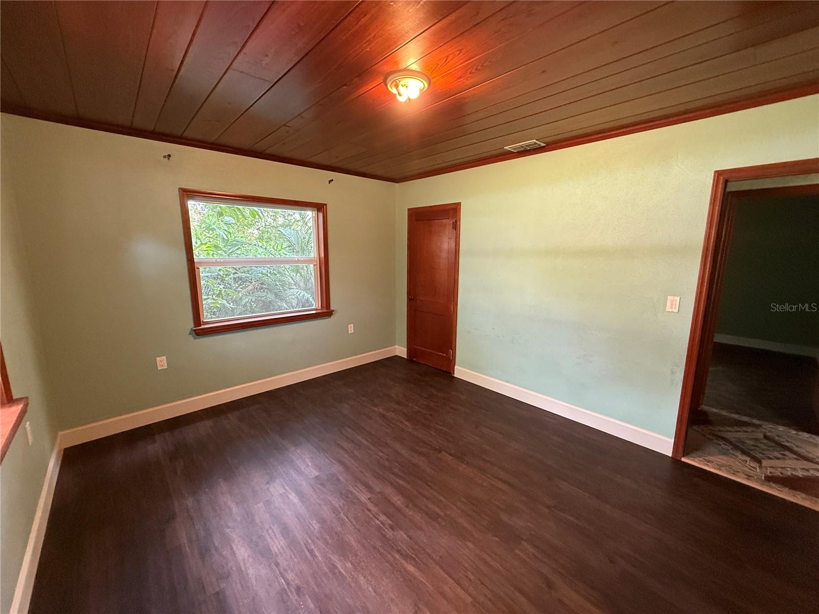 8516 RIVERSIDE DR, PUNTA GORDA, FL, 33982