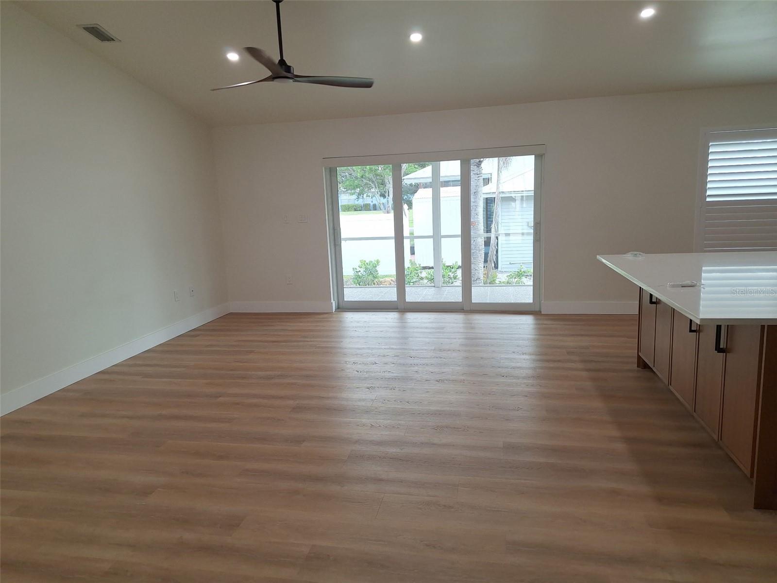 808 W OLYMPIA AVE, PUNTA GORDA, FL, 33950