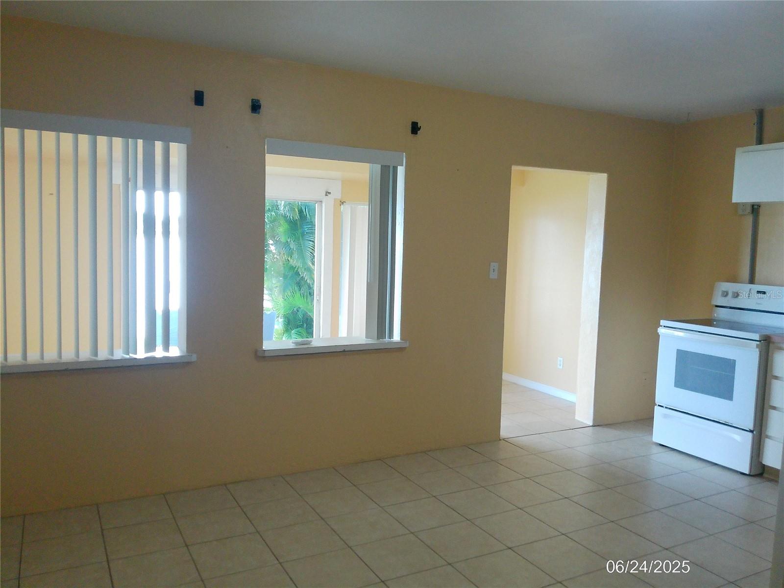 1111 CYPRESS GARDENS BLVD SE #9, WINTER HAVEN, FL, 33880