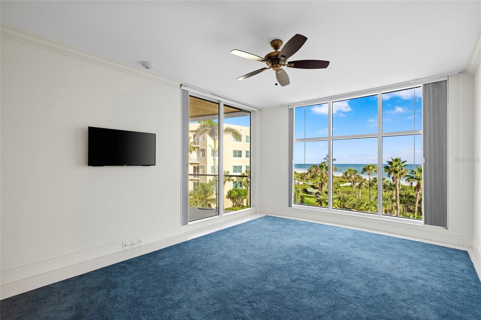 A4658325 Property Photo