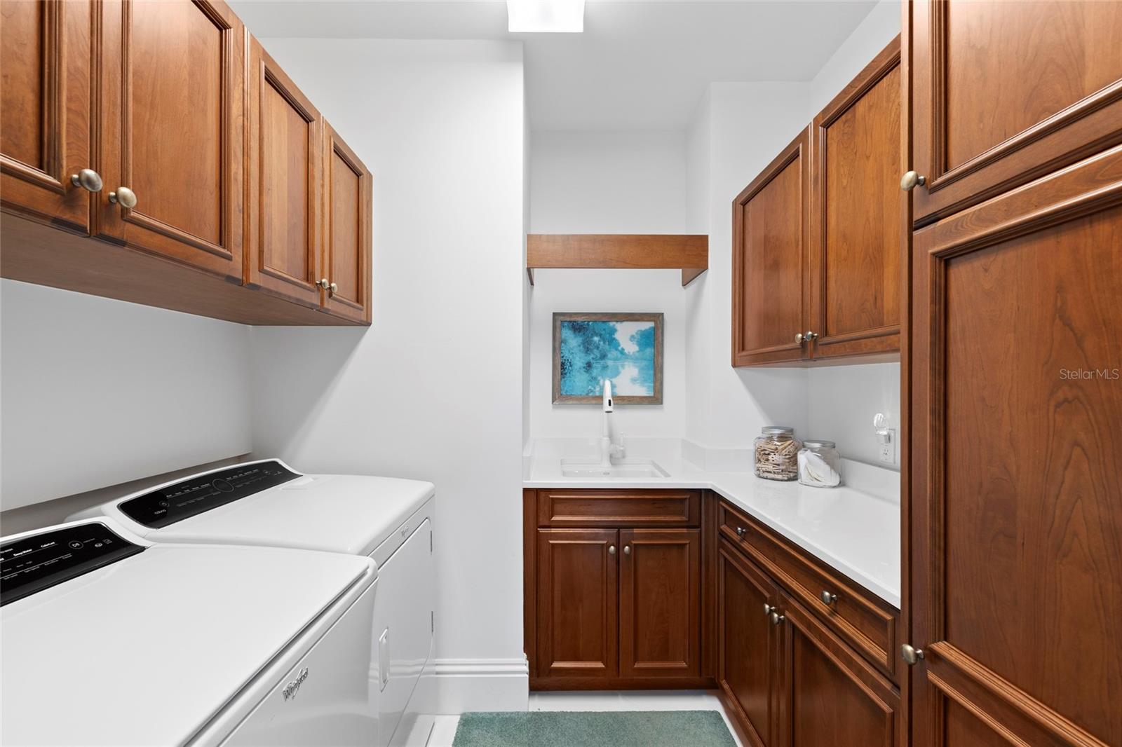 A4658325 Property Photo
