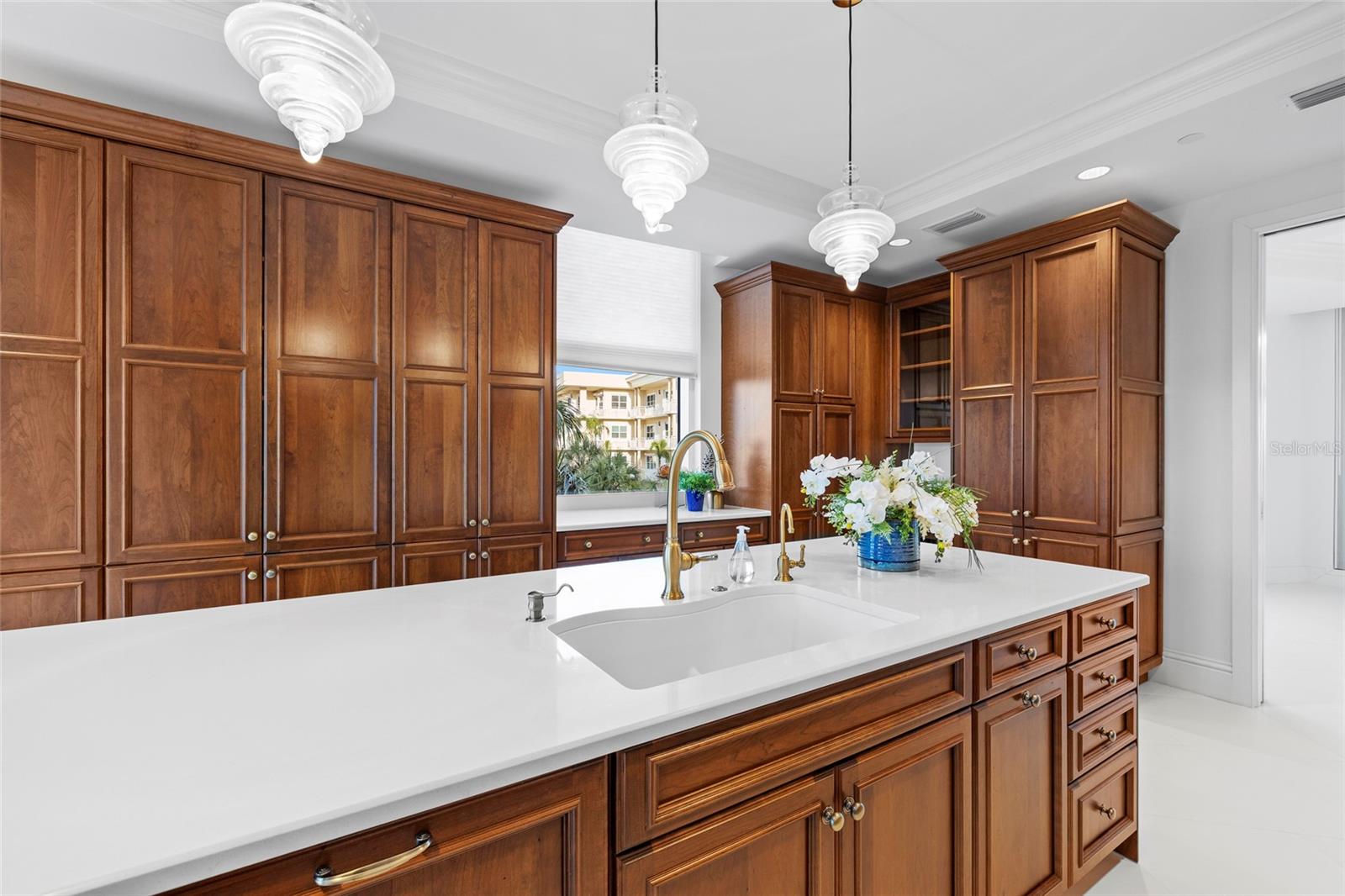A4658325 Property Photo