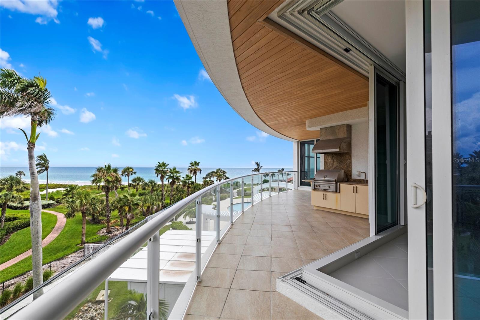 A4658325 Property Photo
