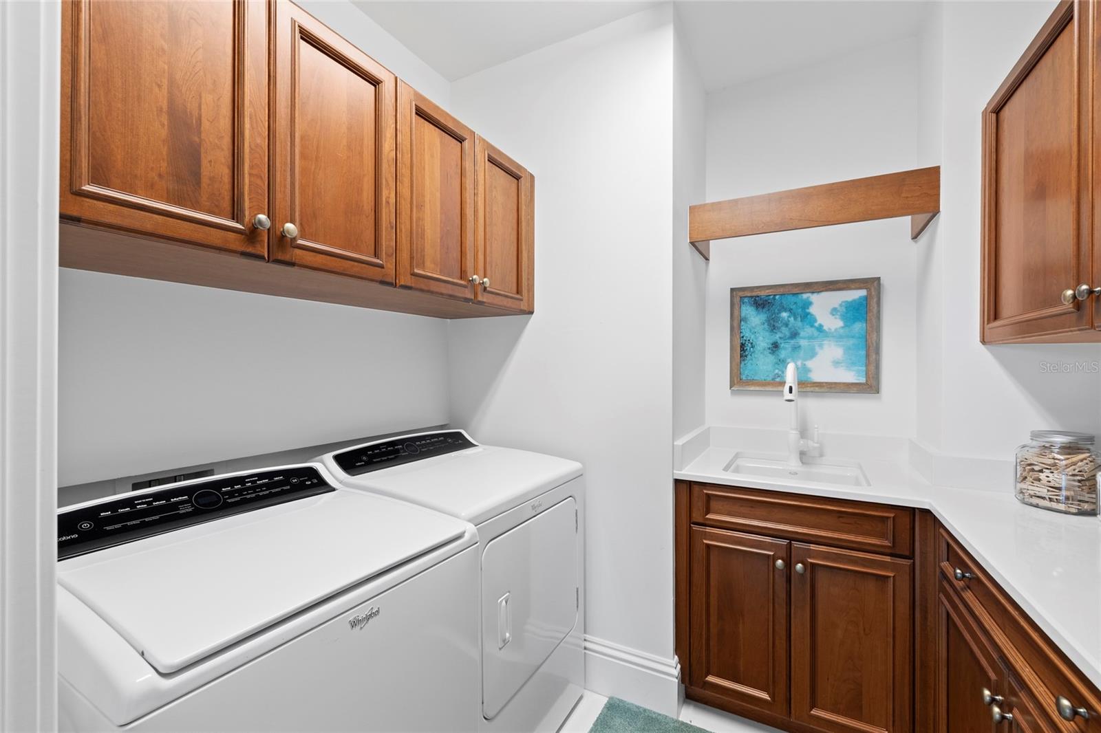 A4658325 Property Photo