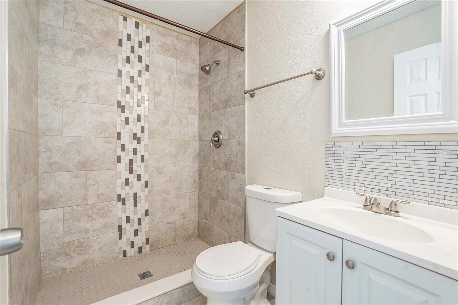 6601 N ELIZABETH ST, TAMPA, FL, 33604