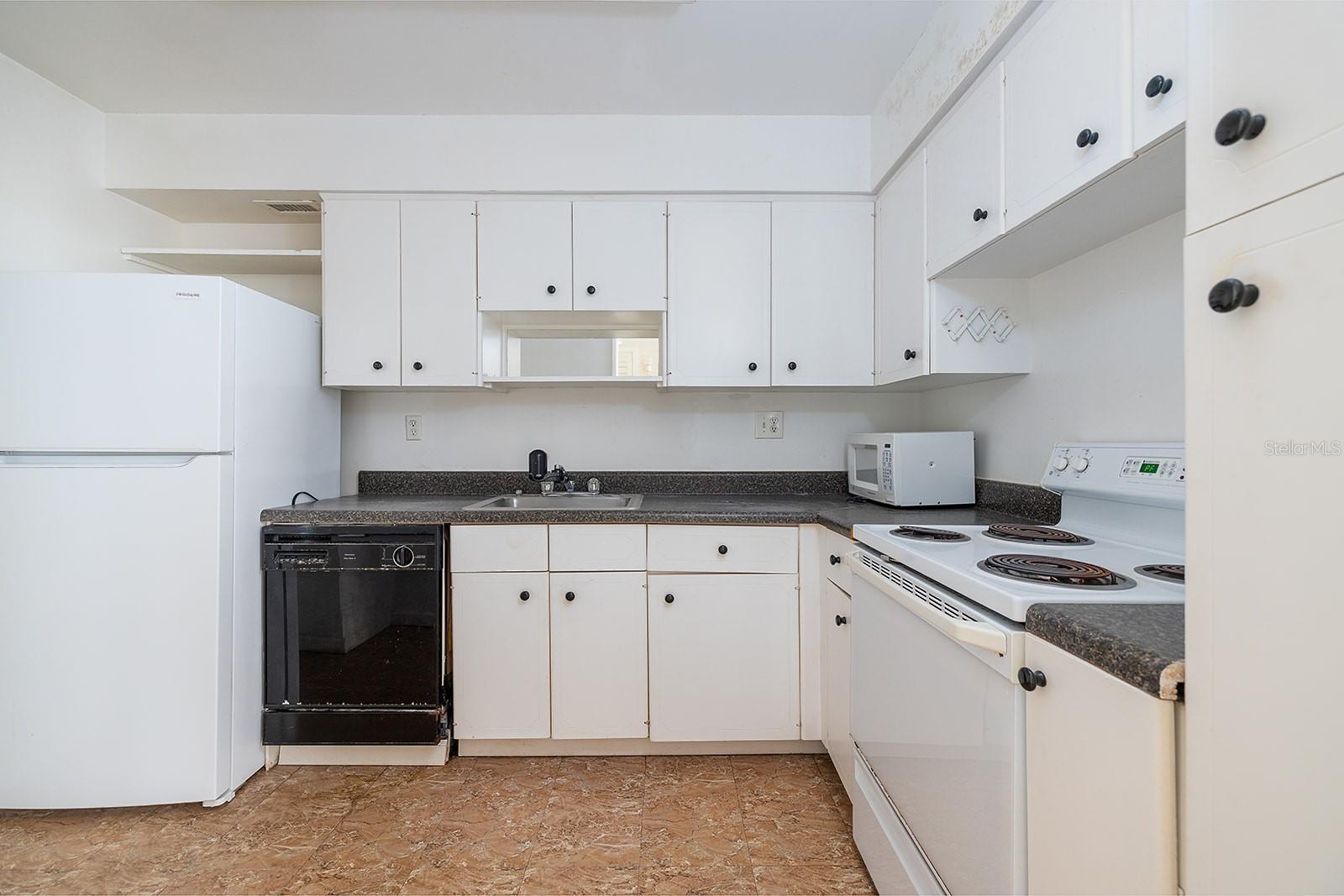 2800 N ATLANTIC AVE #210, DAYTONA BEACH, FL, 32118