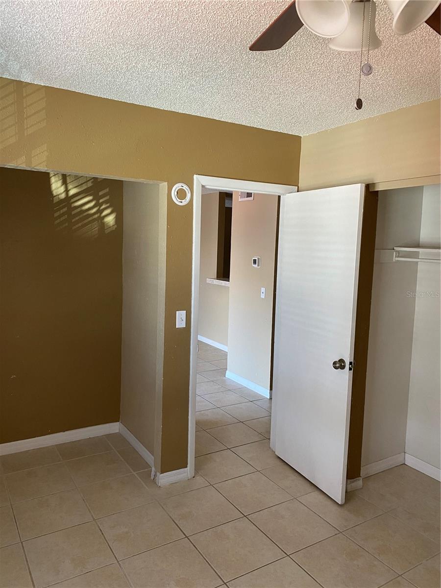 21020 VOYAGER BLVD #5, LAND O LAKES, FL, 34638