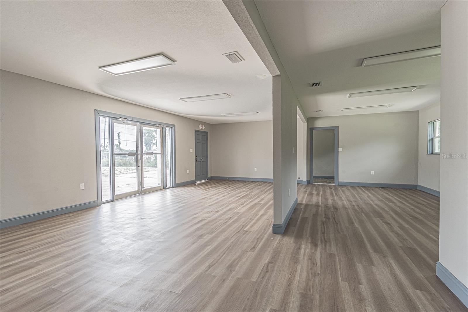 4623 LAND O LAKES BLVD, LAND O LAKES, FL, 34639