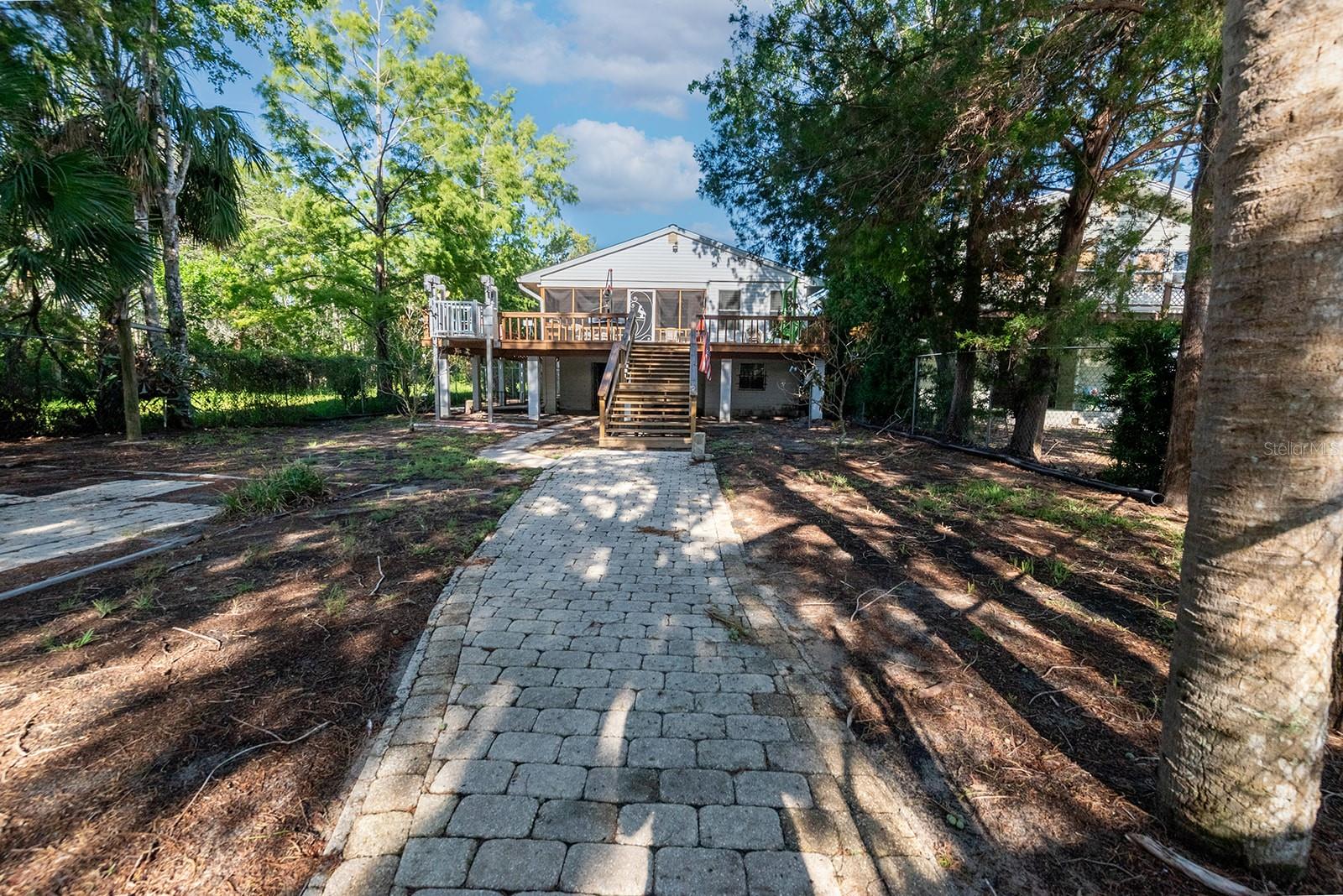 145 SE 904 AVE, SUWANNEE, FL, 32692