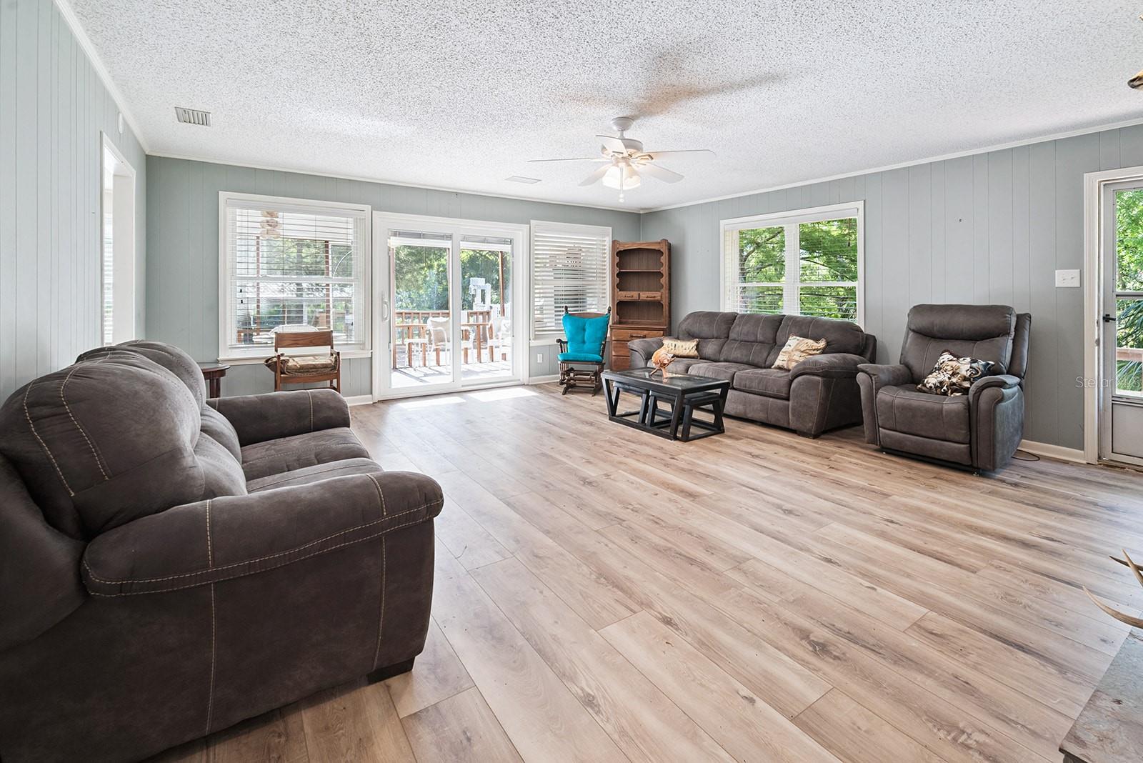 145 SE 904 AVE, SUWANNEE, FL, 32692