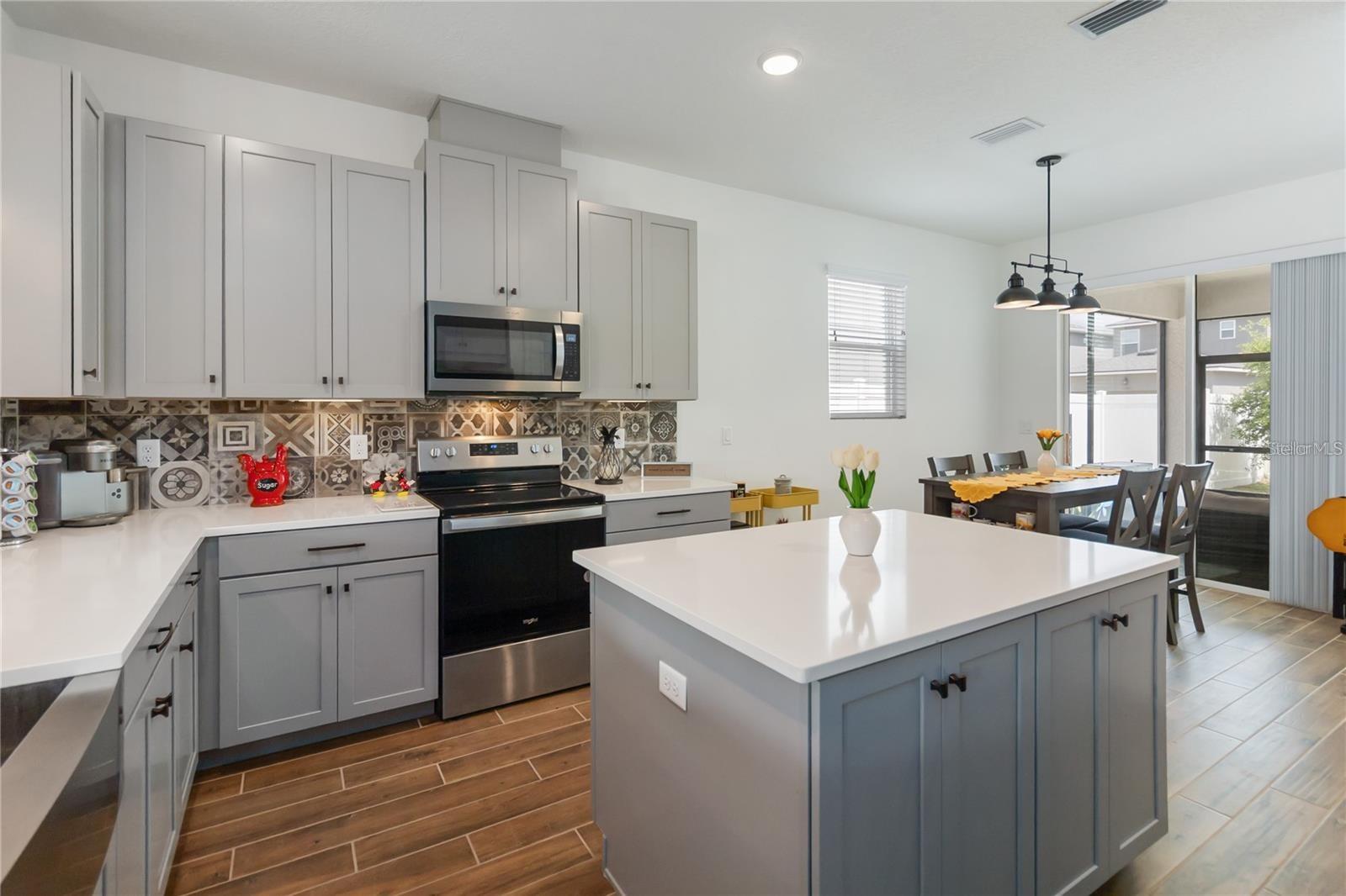 8573 LAMPPOST LN, ORLANDO, FL, 32832