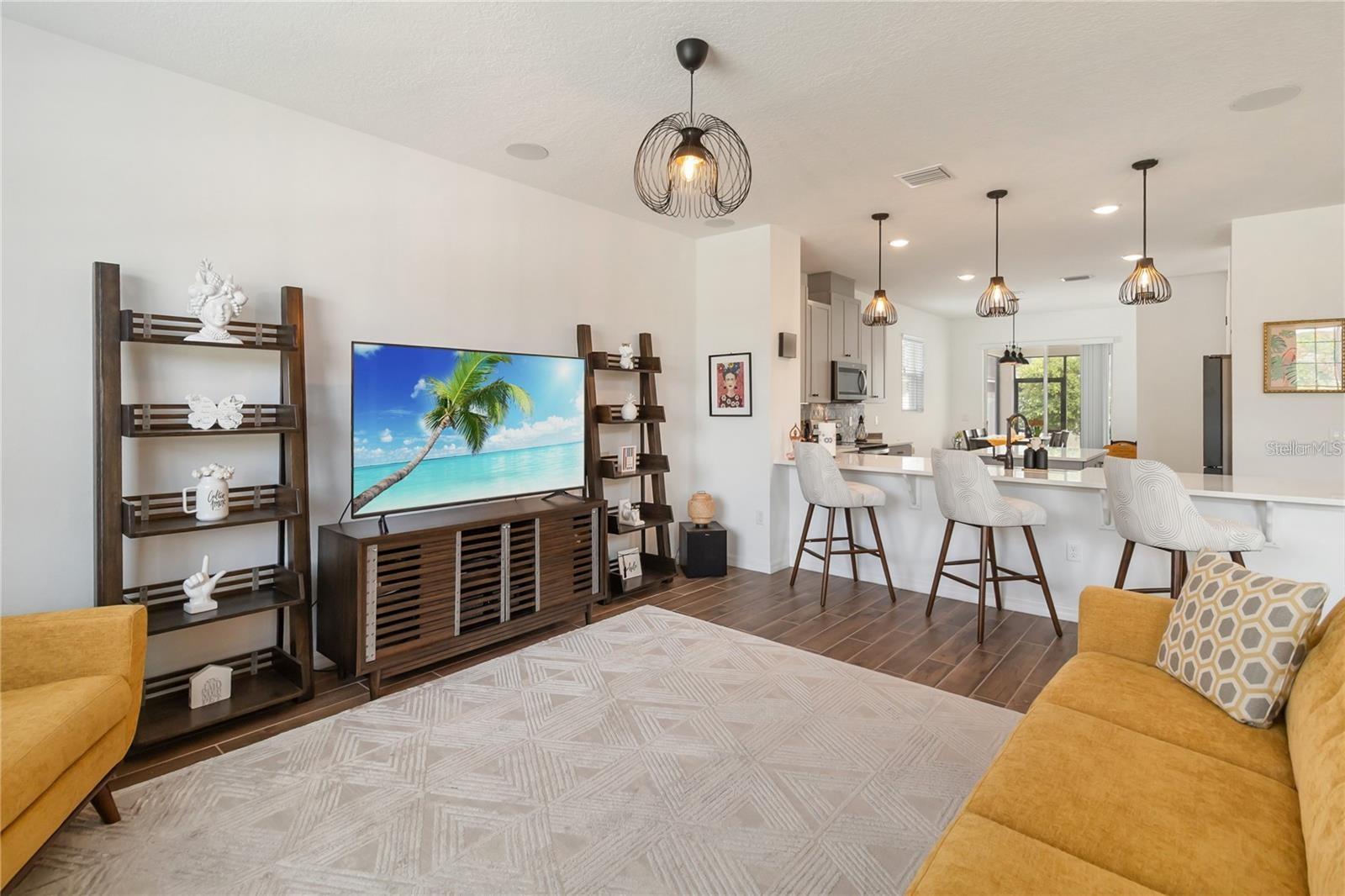 8573 LAMPPOST LN, ORLANDO, FL, 32832