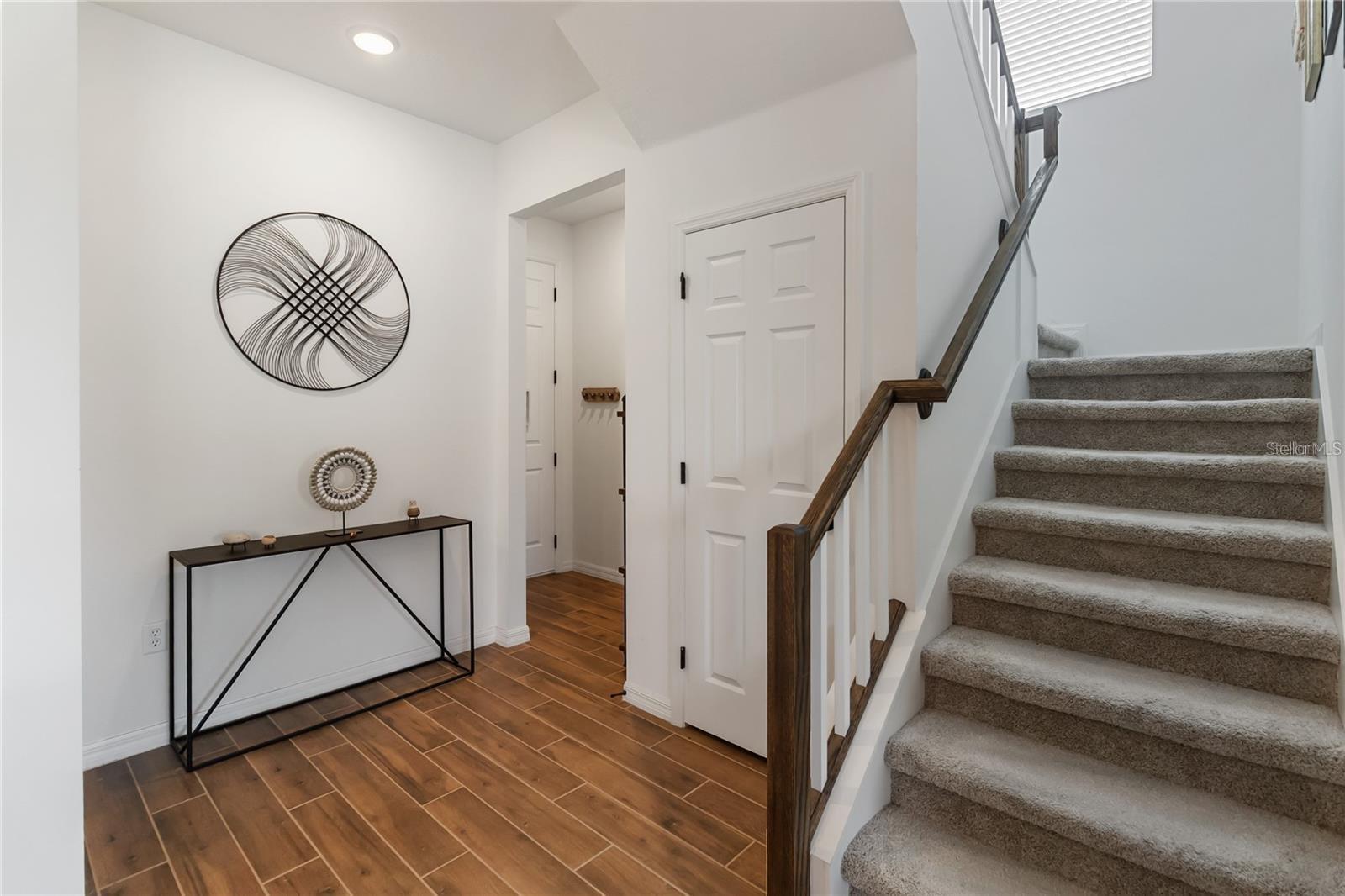 8573 LAMPPOST LN, ORLANDO, FL, 32832