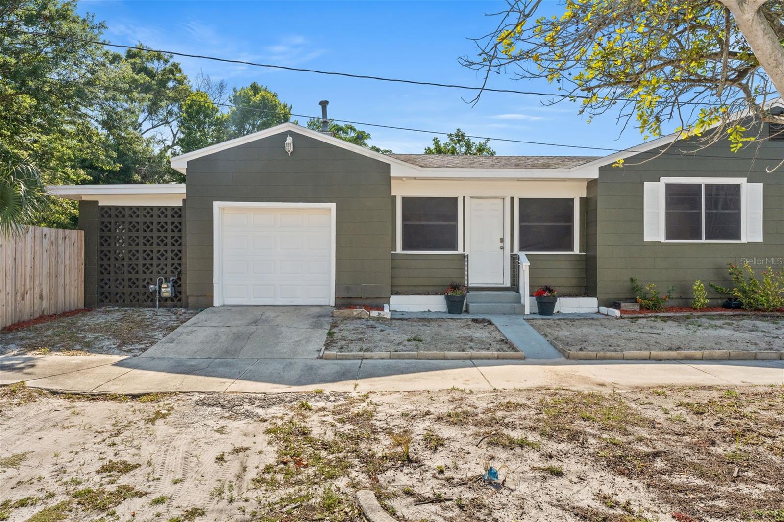 4400 2ND AVE S, ST PETERSBURG, FL, 33711