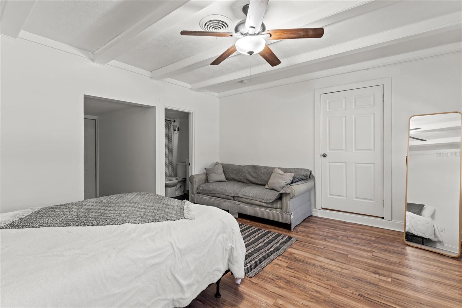 4400 2ND AVE S, ST PETERSBURG, FL, 33711