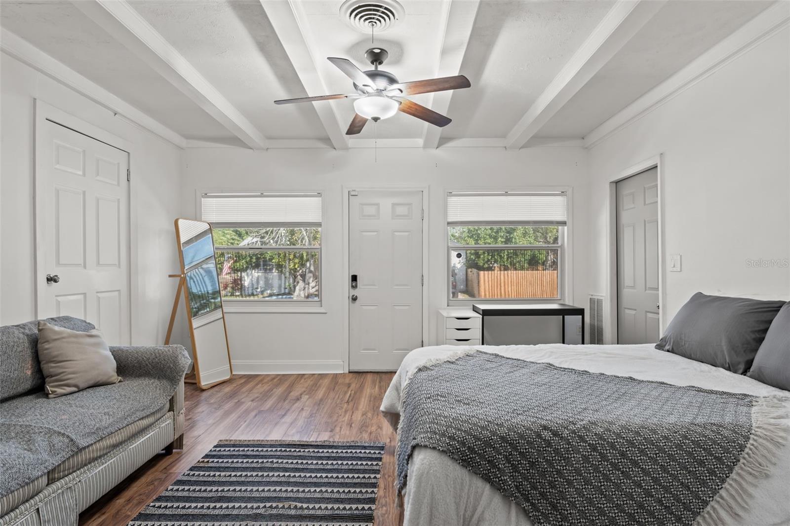 4400 2ND AVE S, ST PETERSBURG, FL, 33711