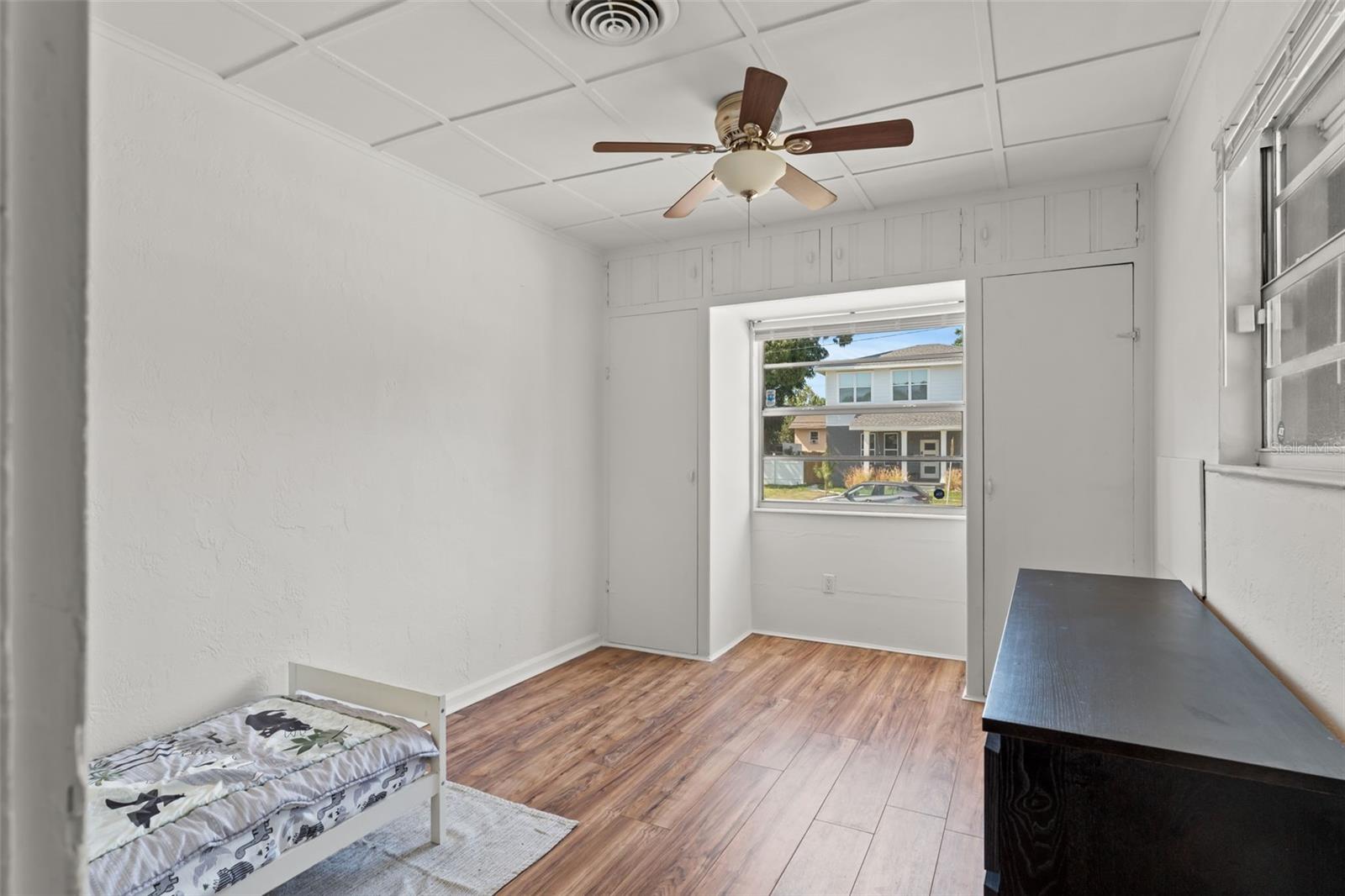 4400 2ND AVE S, ST PETERSBURG, FL, 33711