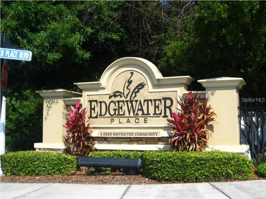 8013 SUTTON TERRACE LN, TAMPA, FL, 33615