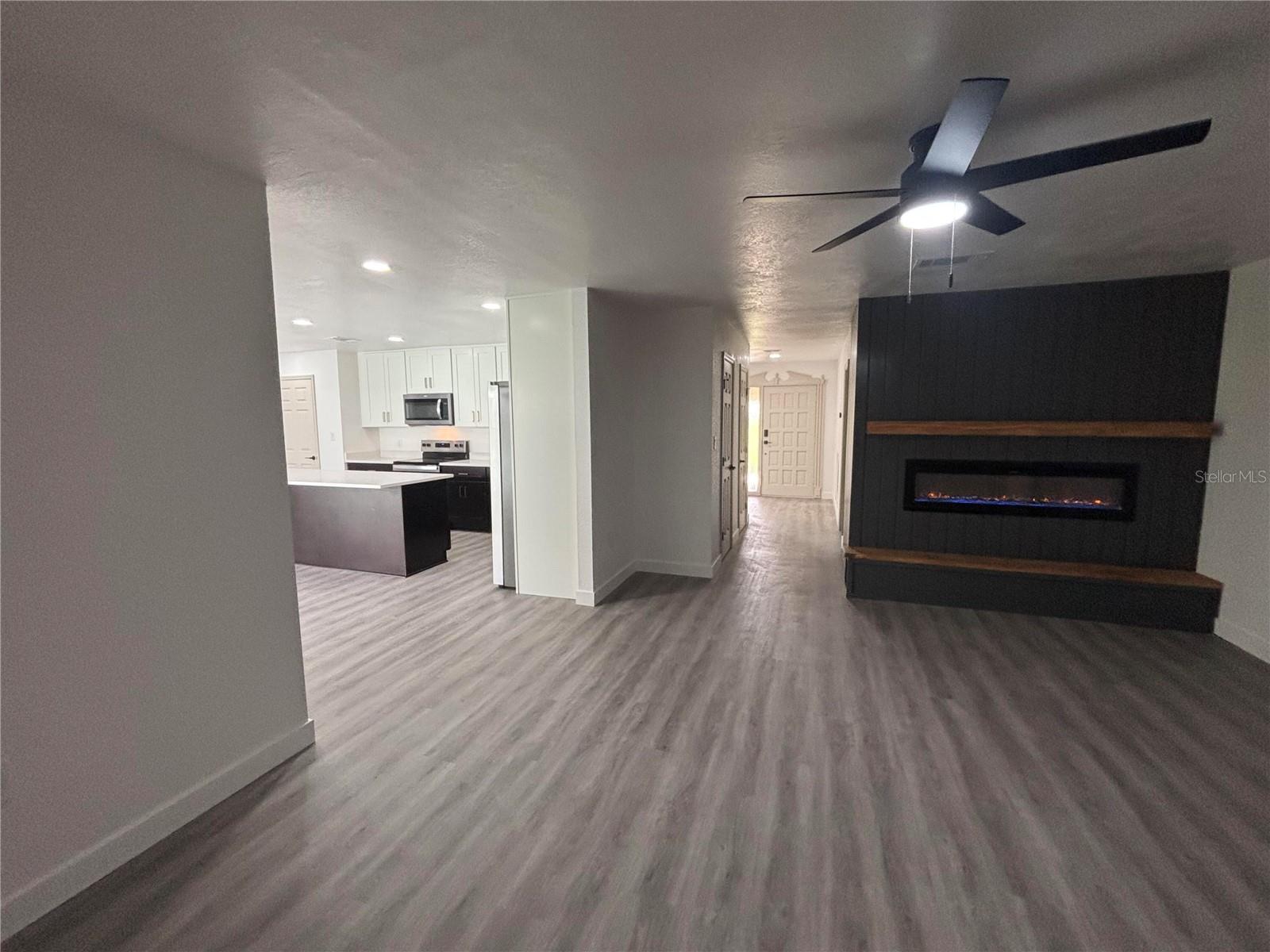 7671 RED GRANGE BLVD, INDIAN LAKE ESTATES, FL, 33855