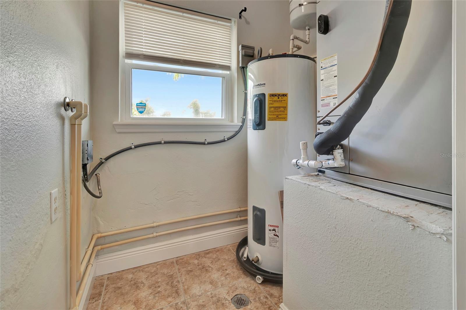 205 S WOODLAND ST, WINTER GARDEN, FL, 34787