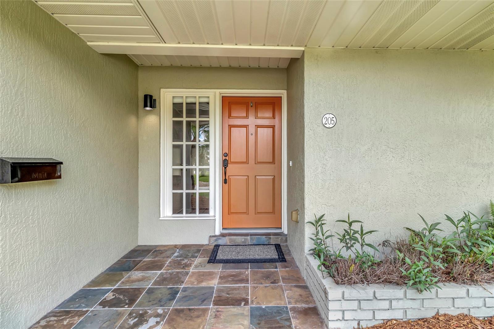 205 S WOODLAND ST, WINTER GARDEN, FL, 34787