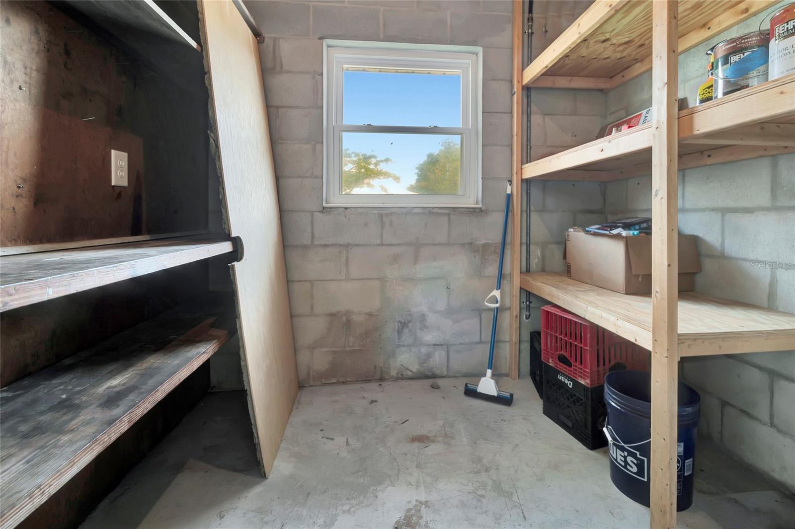 205 S WOODLAND ST, WINTER GARDEN, FL, 34787