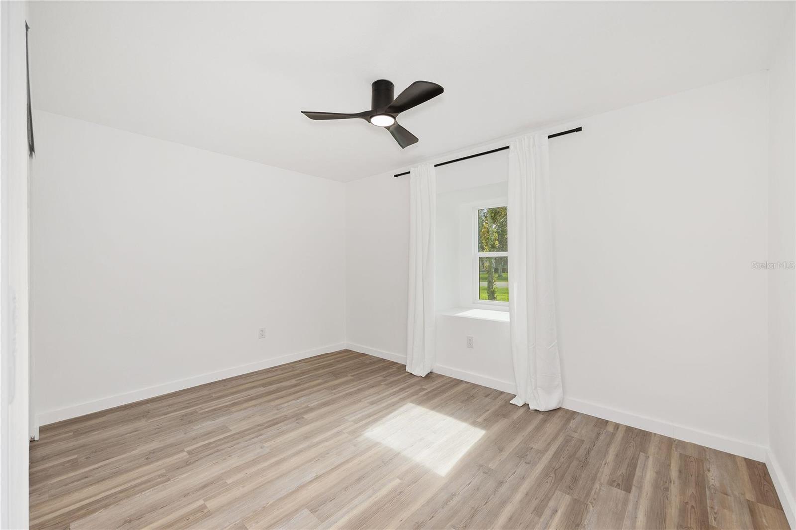 5498 NE 4TH AVE, OCALA, FL, 34479