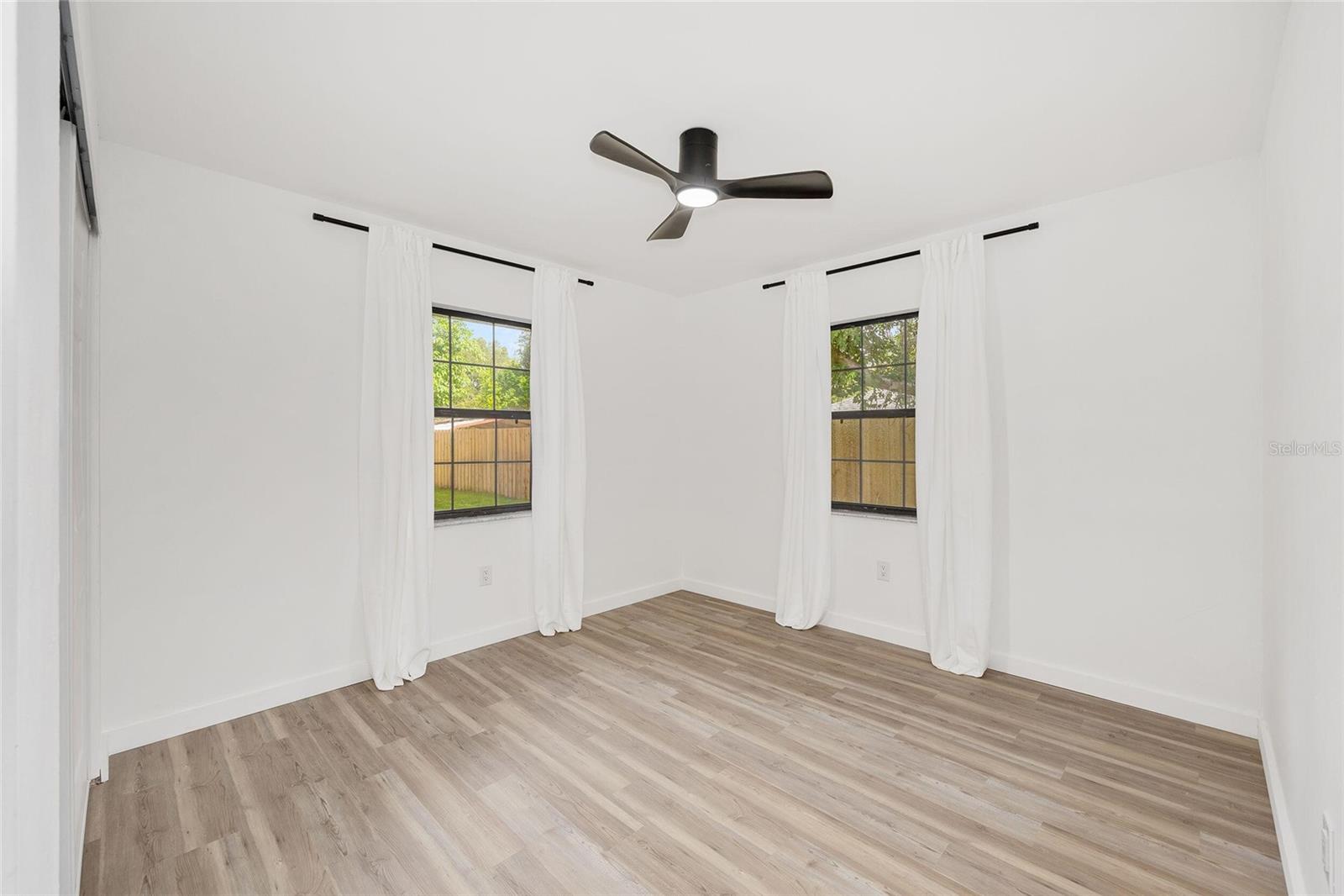 5498 NE 4TH AVE, OCALA, FL, 34479