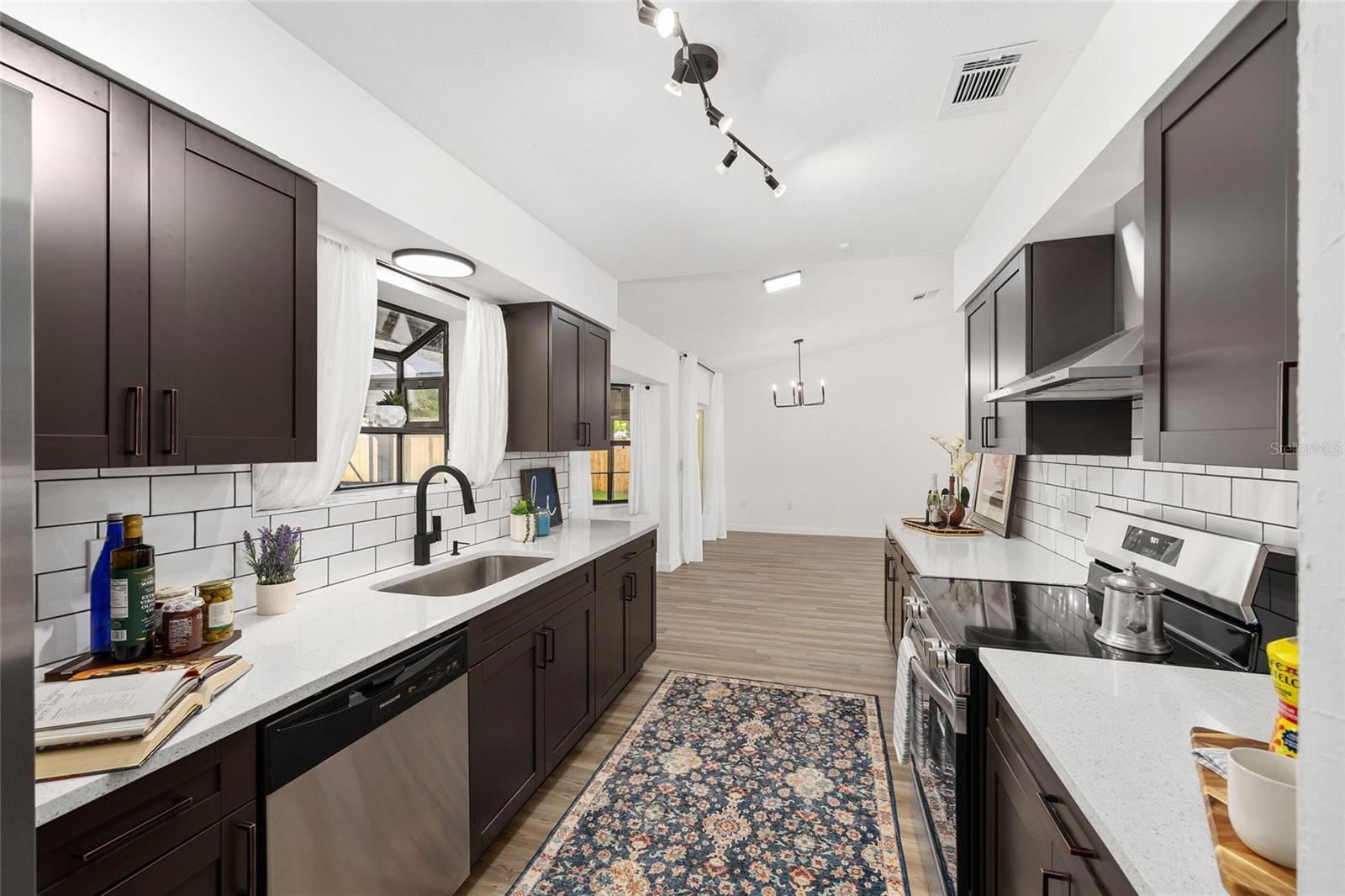 5498 NE 4TH AVE, OCALA, FL, 34479