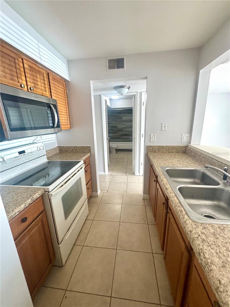 1409 ALPINE RD #3, CLEARWATER, FL, 33755