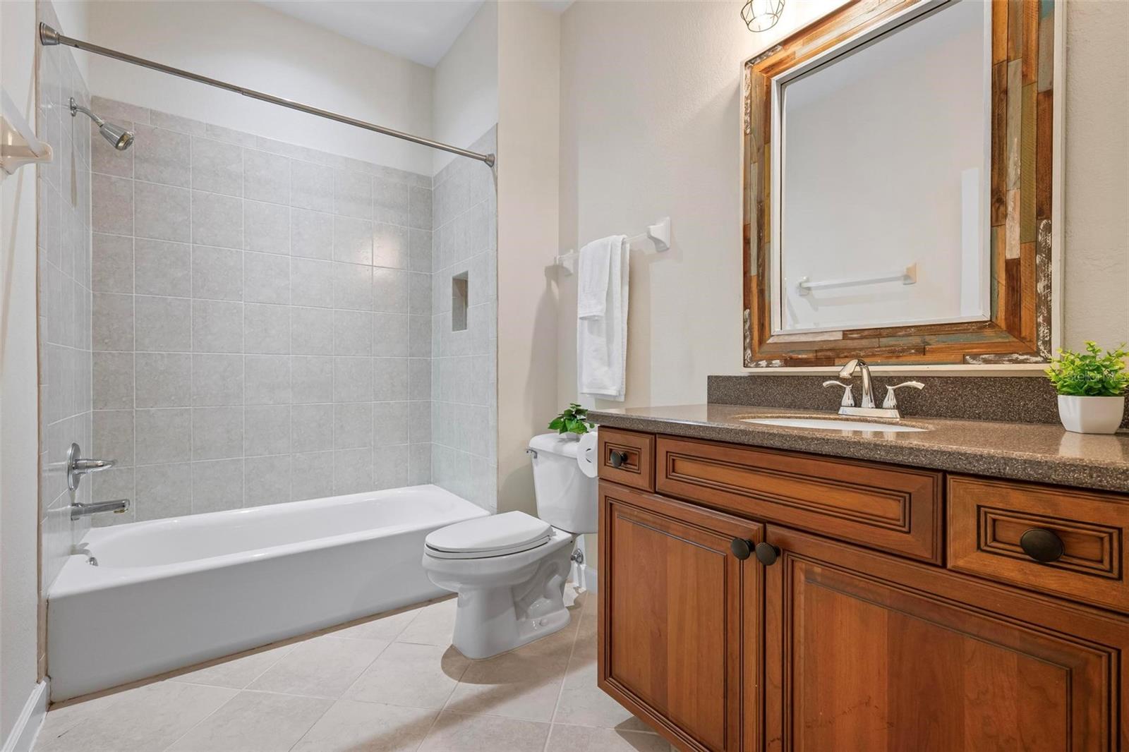 114 BELLA VISTA TER #6C, NORTH VENICE, FL, 34275