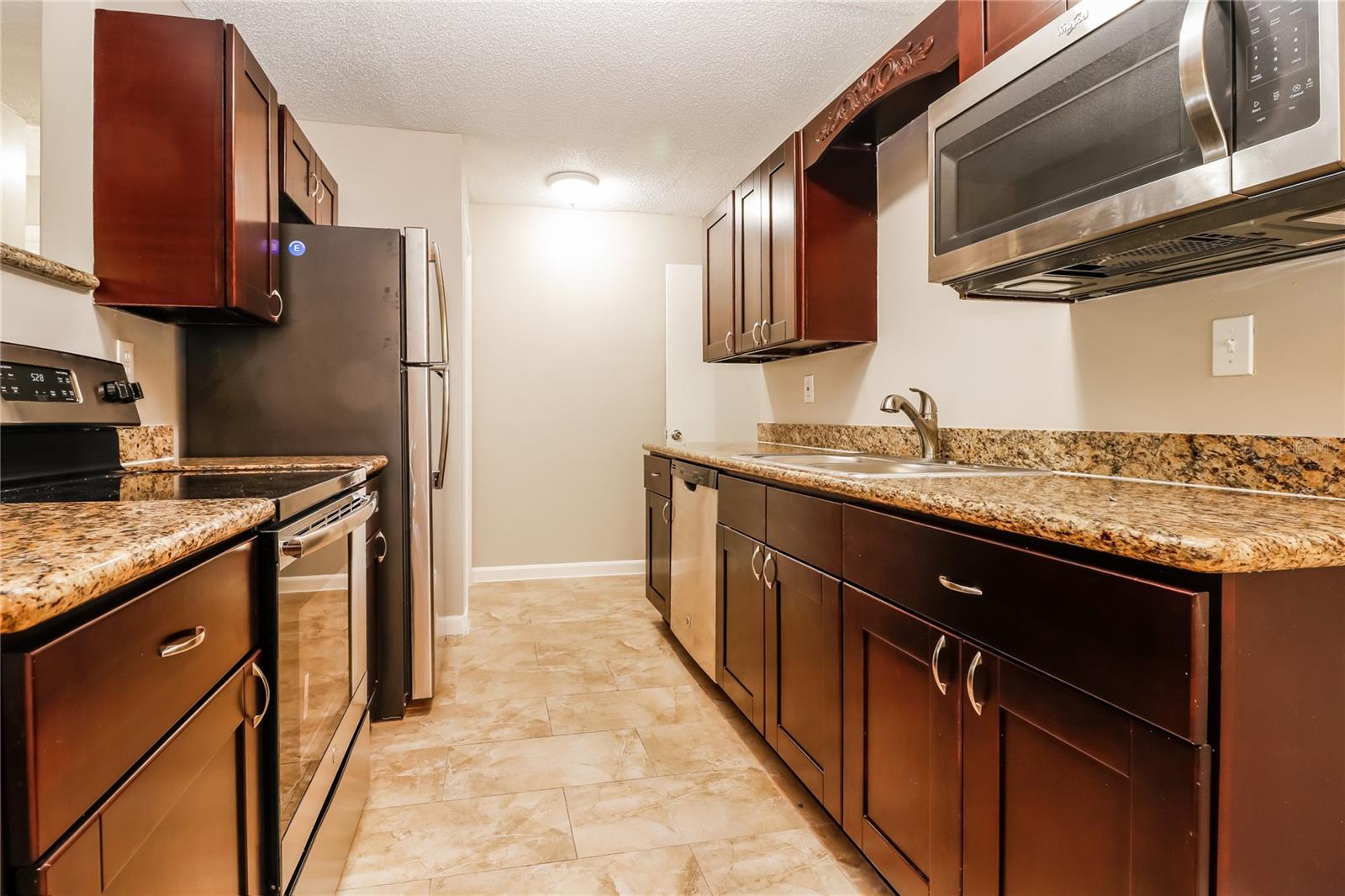 2520 AVENUE A SW, WINTER HAVEN, FL, 33880