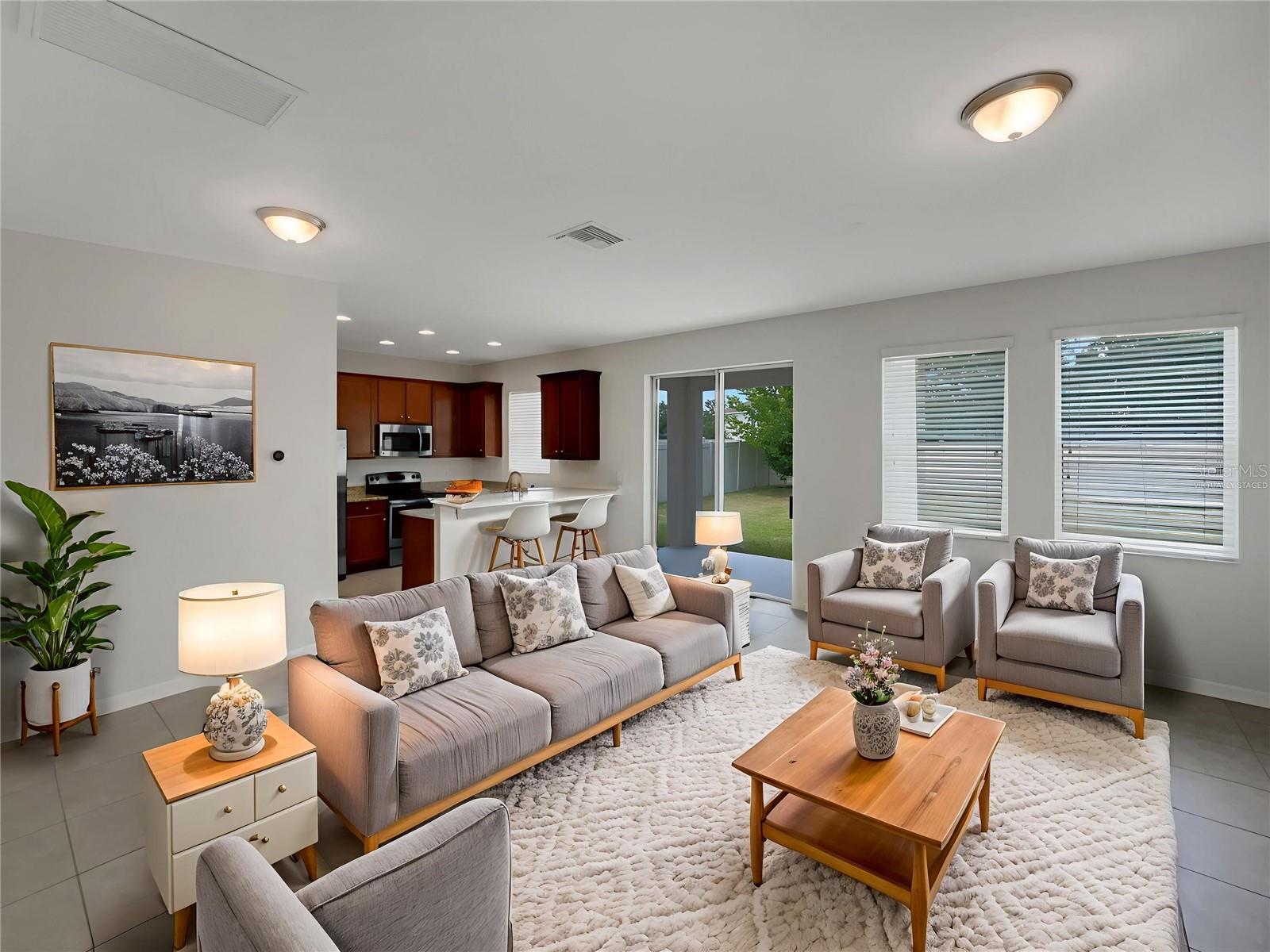 6123 TRENT CREEK DR, SUN CITY CENTER, FL, 33573