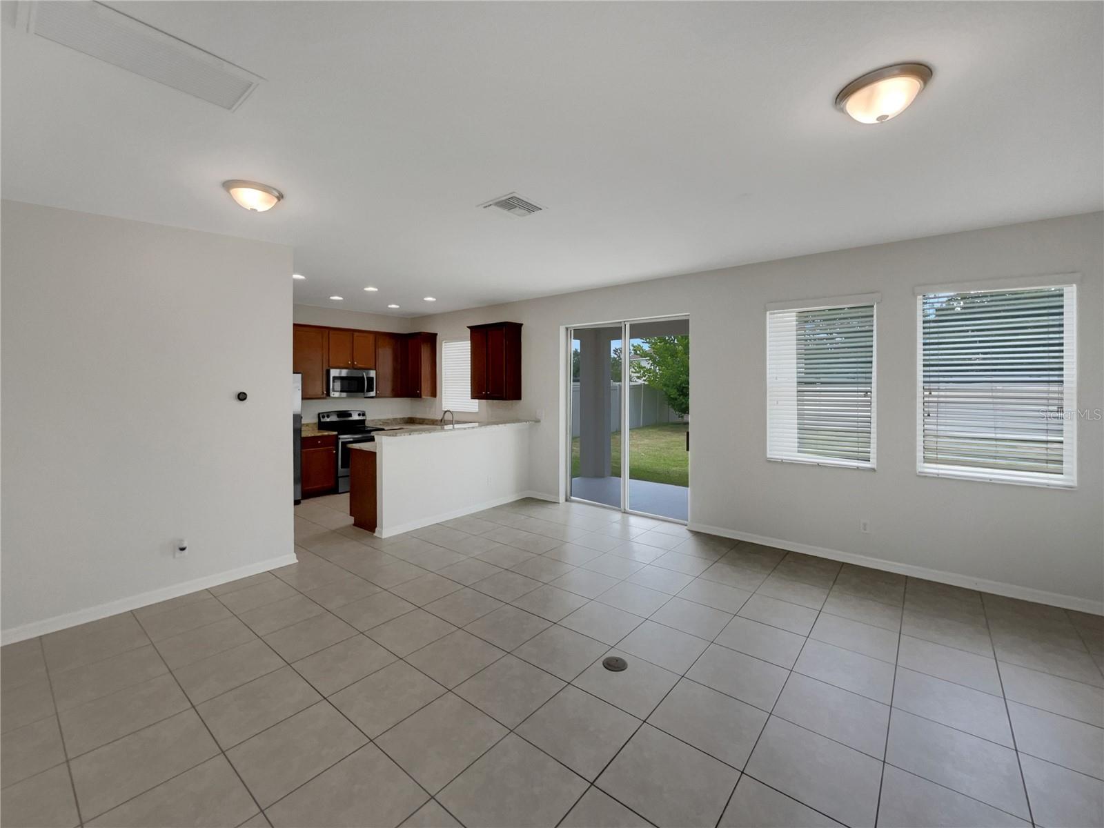 6123 TRENT CREEK DR, SUN CITY CENTER, FL, 33573