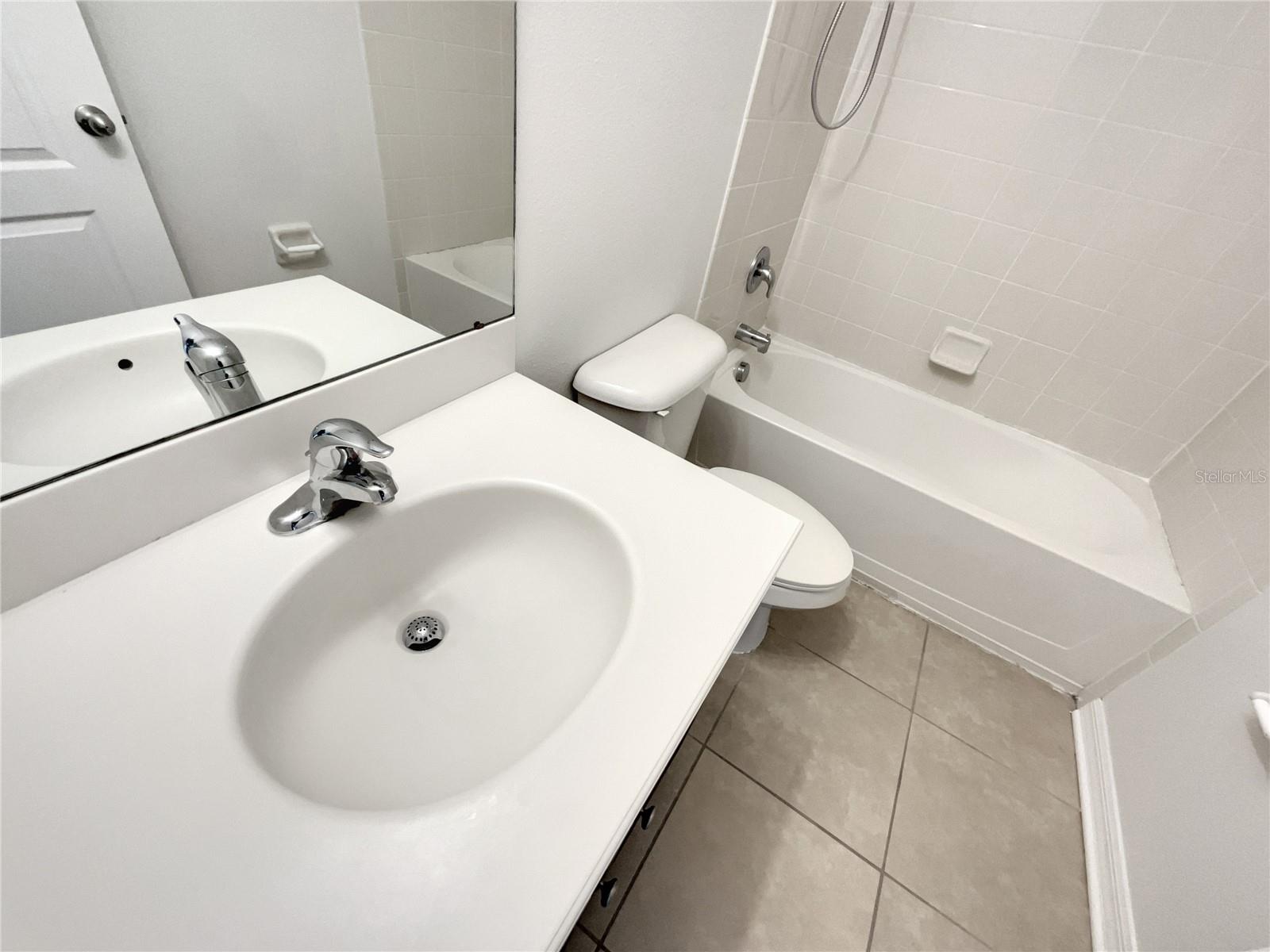 6123 TRENT CREEK DR, SUN CITY CENTER, FL, 33573