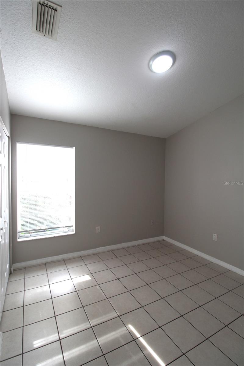 864 HAND AVE, SARASOTA, FL, 34232