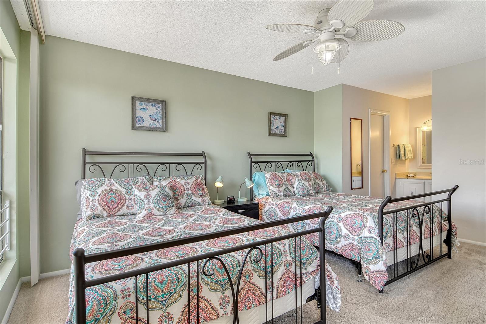 A4658363 Property Photo