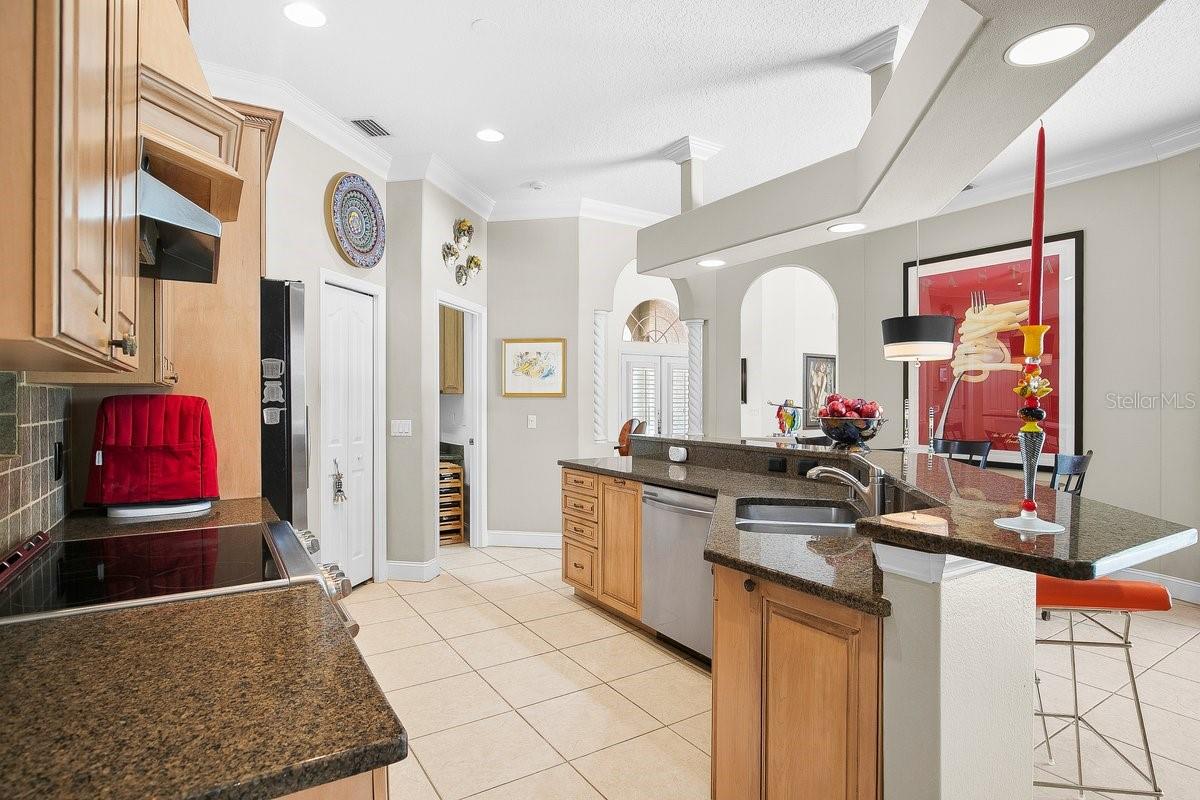 A4658368 Property Photo