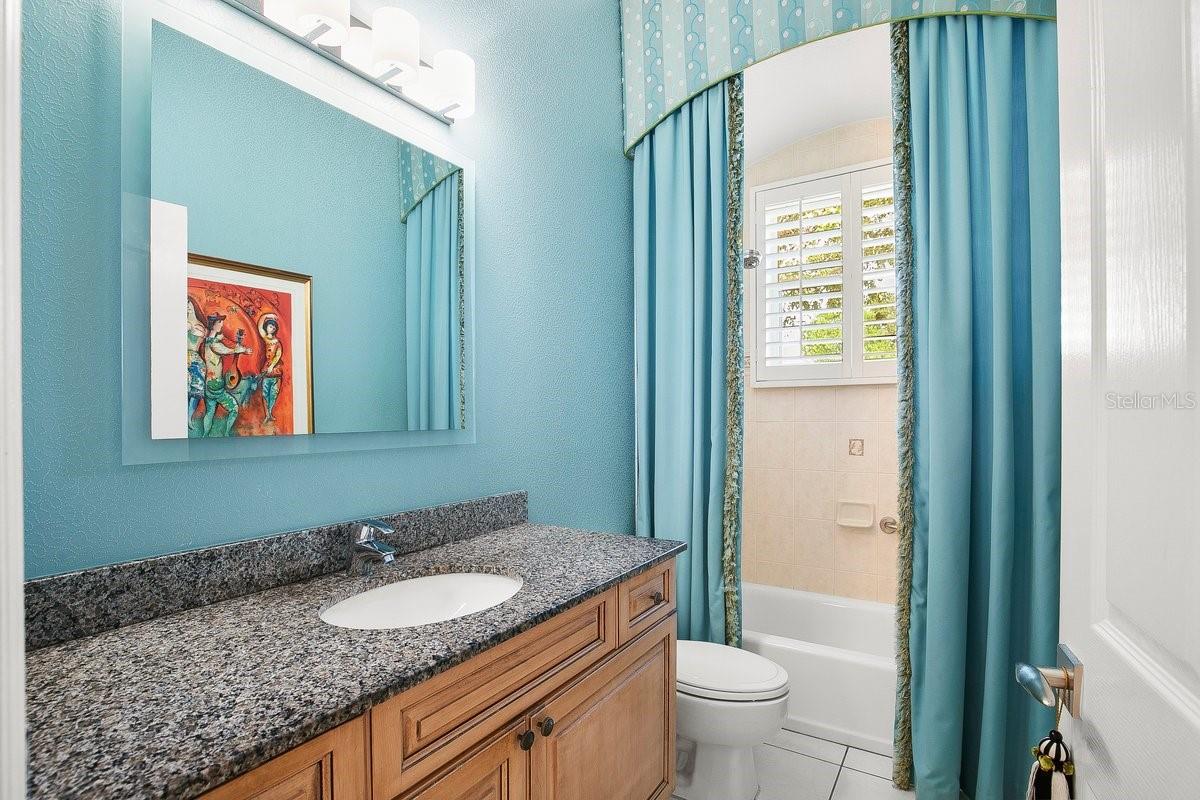 A4658368 Property Photo