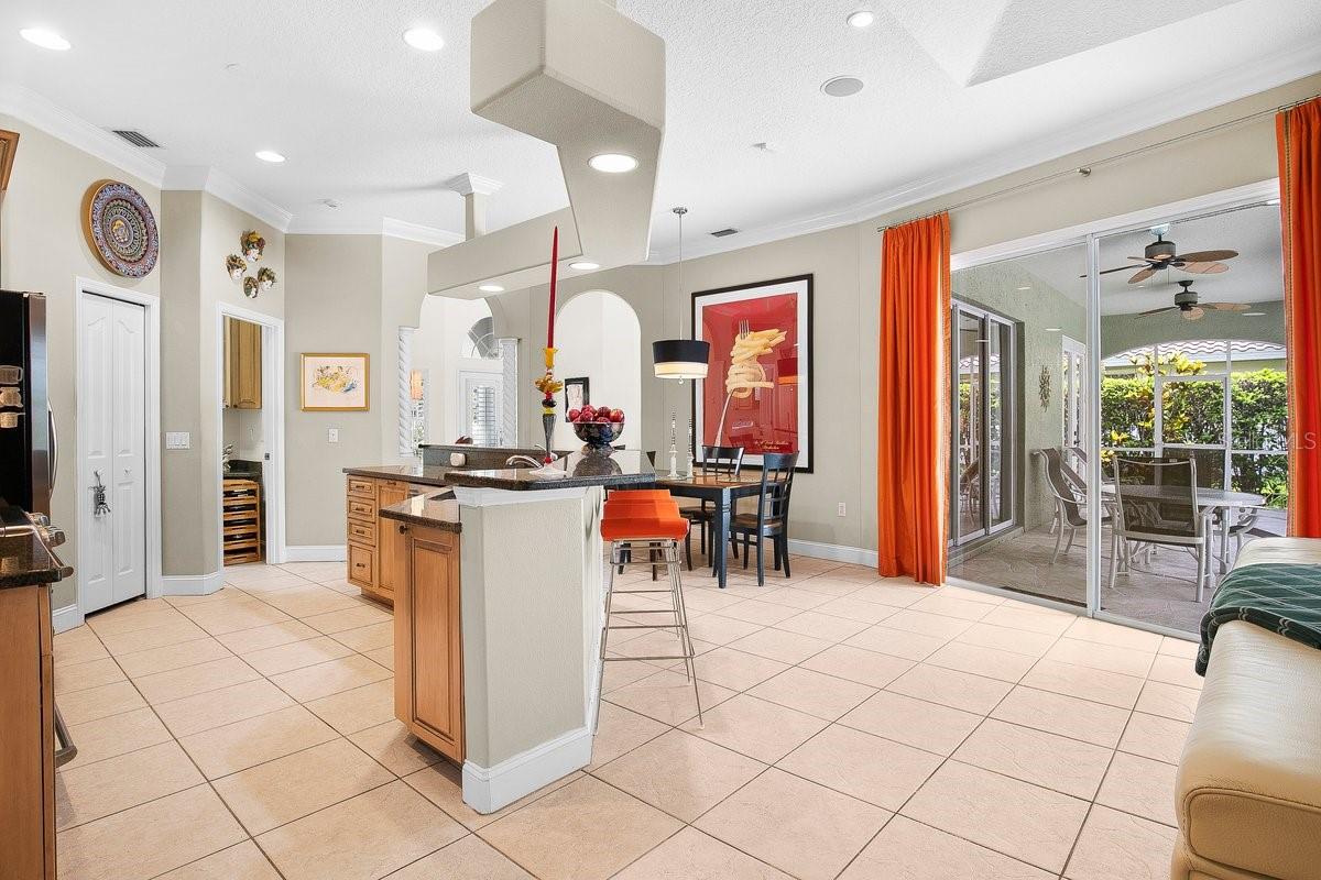 A4658368 Property Photo