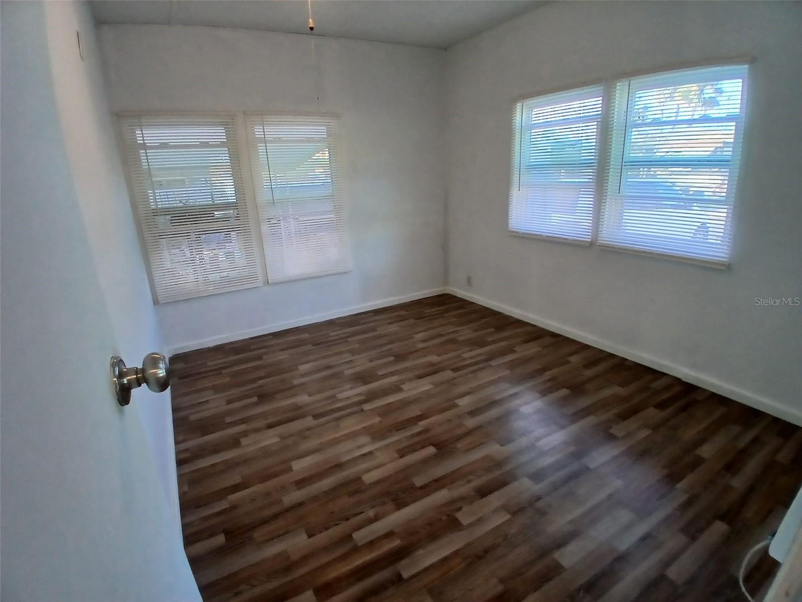 C7512187 Property Photo