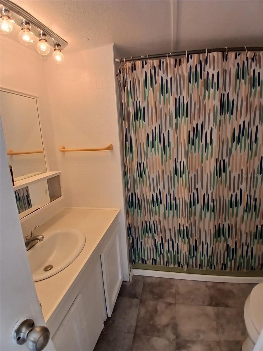 C7512187 Property Photo