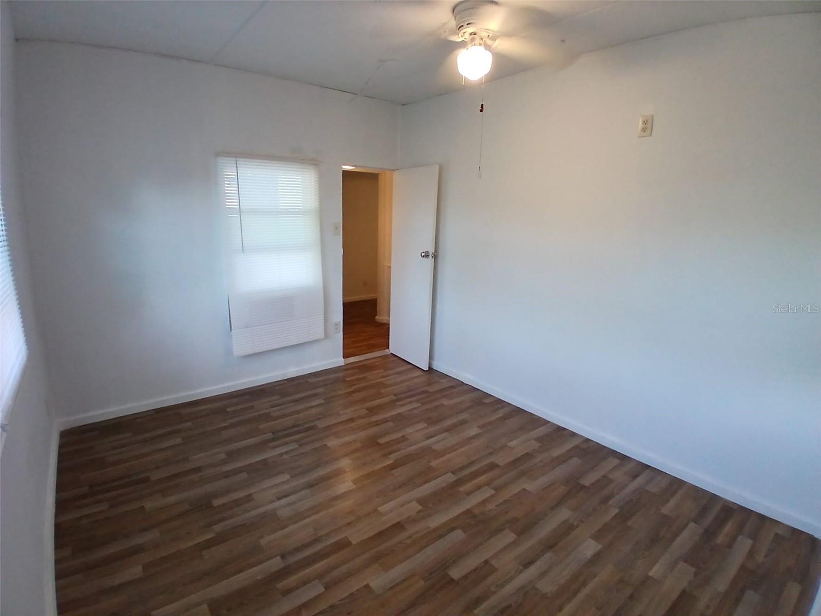 C7512187 Property Photo