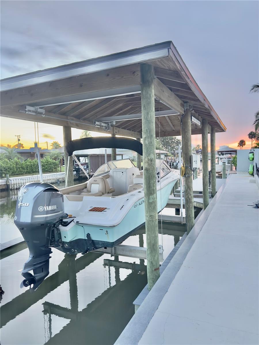 142 REEF RD, SOUTH DAYTONA, FL, 32119