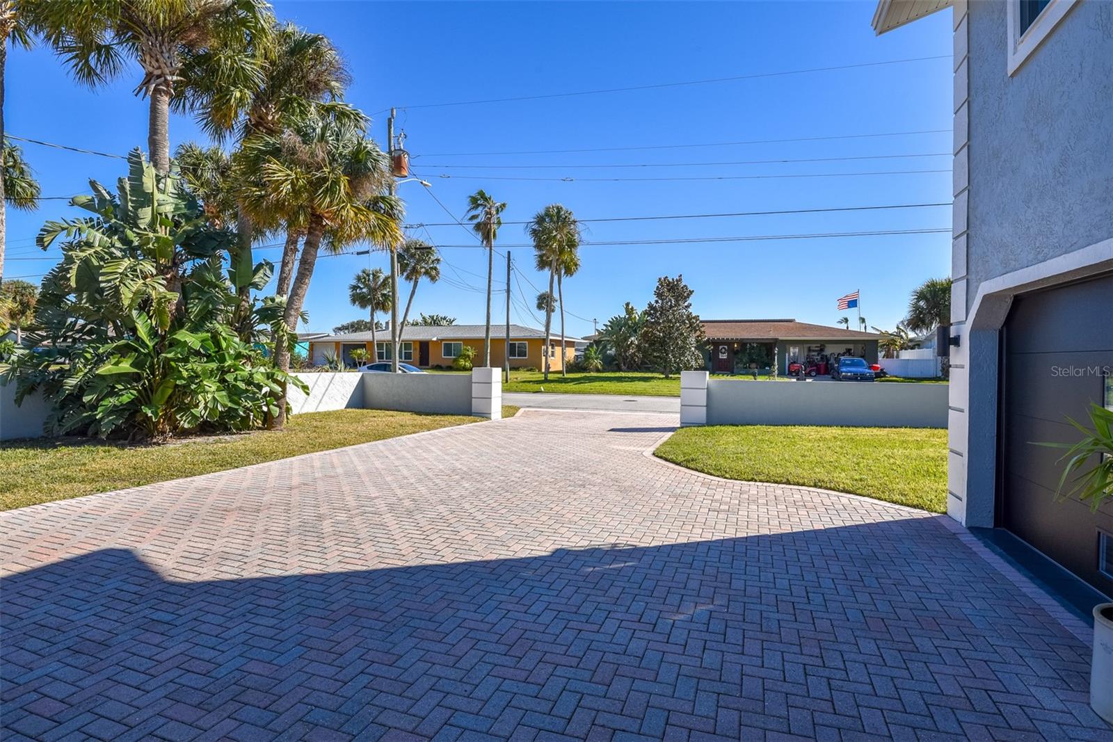 142 REEF RD, SOUTH DAYTONA, FL, 32119