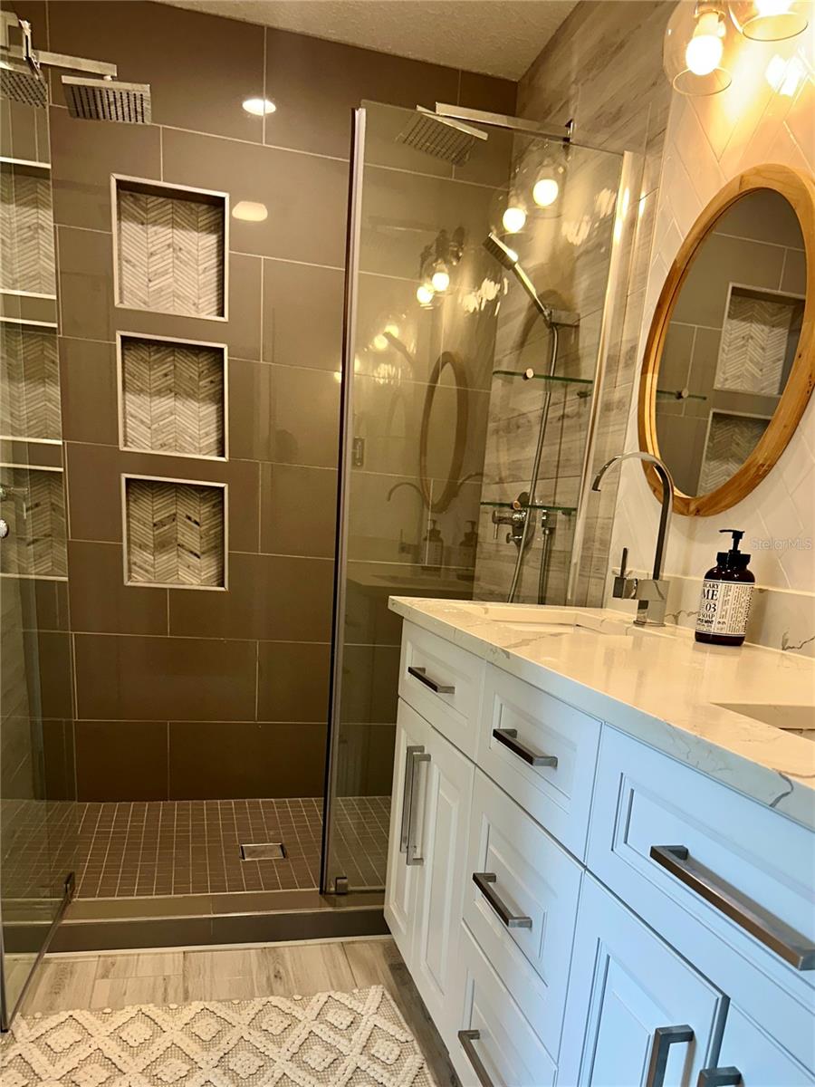 142 REEF RD, SOUTH DAYTONA, FL, 32119