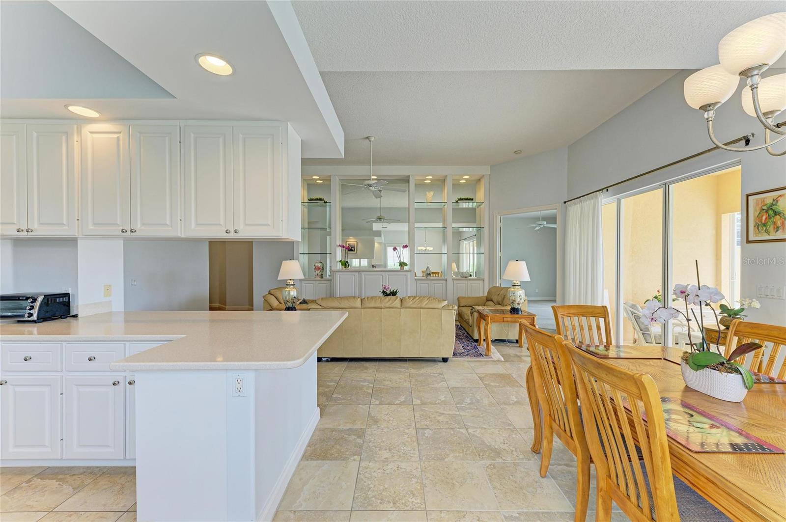 5827 BENEVENTO DR, SARASOTA, FL, 34238