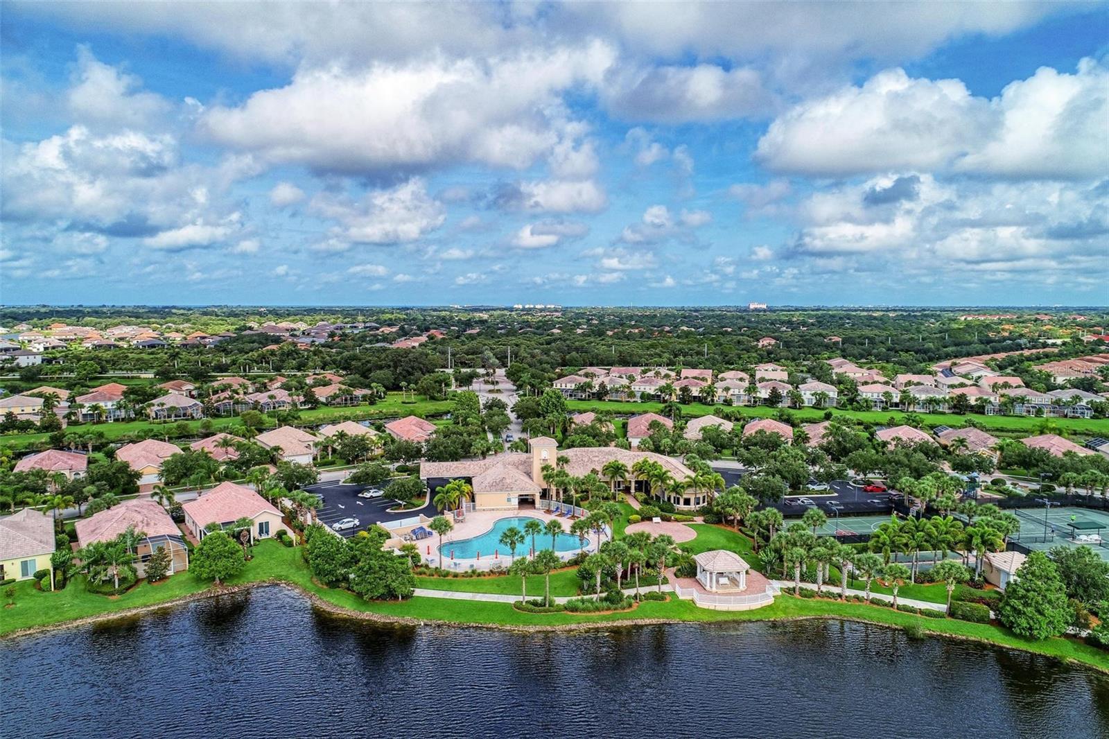 5827 BENEVENTO DR, SARASOTA, FL, 34238